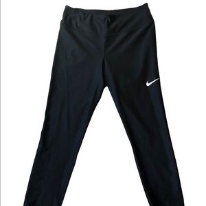 Nike Crop Leggings - M